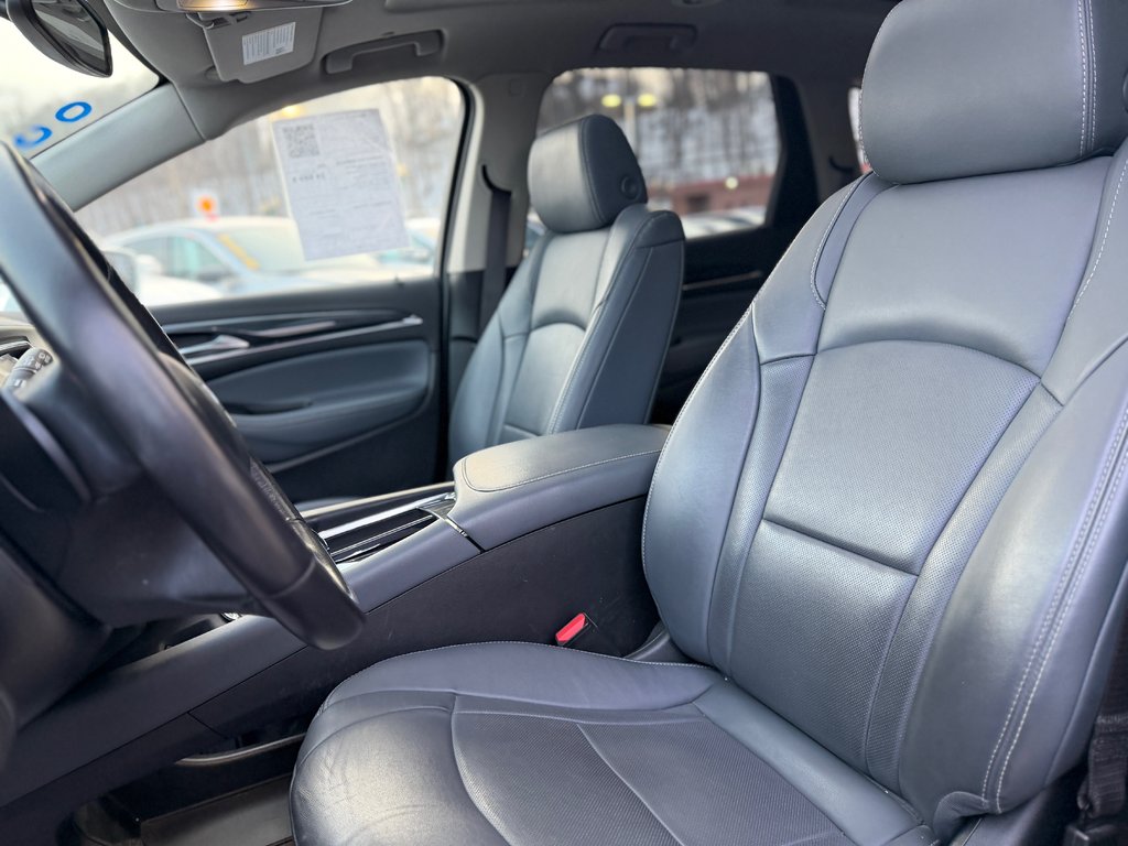 Buick Enclave Essence AWD Toit Panoramique Cuir 2020 à Terrebonne, Québec - 11 - w1024h768px
