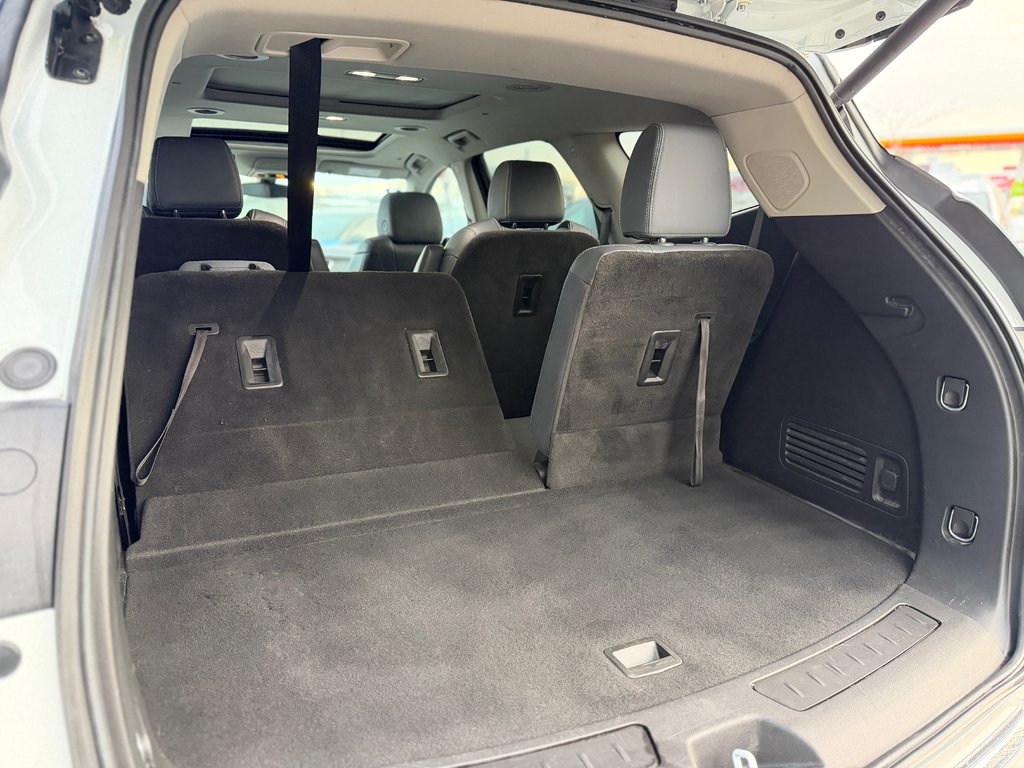 Buick Enclave Essence AWD Toit Panoramique Cuir 2020 à Terrebonne, Québec - 28 - w1024h768px