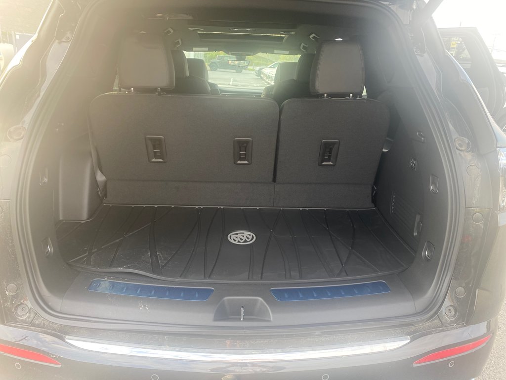 2024 Buick Enclave Avenir in Terrebonne, Quebec - 25 - w1024h768px