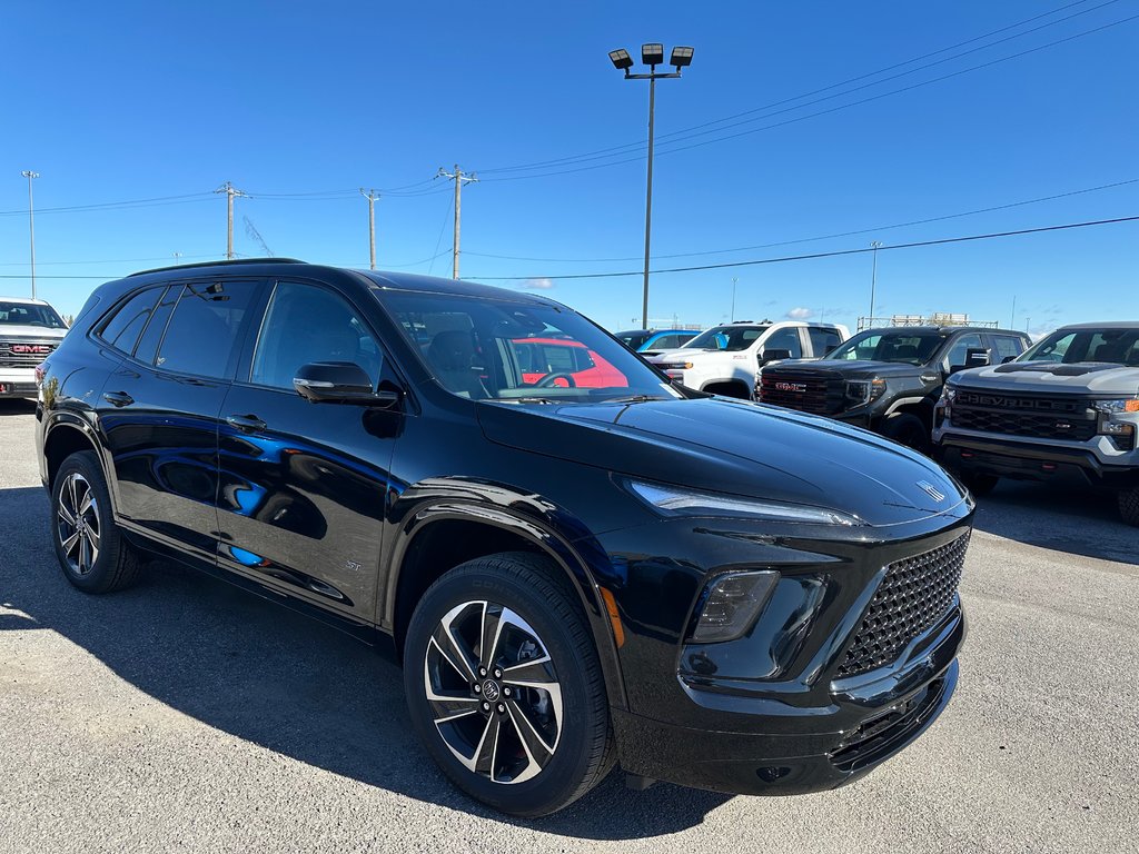 2025 Buick Enclave Sport Touring in Terrebonne, Quebec - 1 - w1024h768px