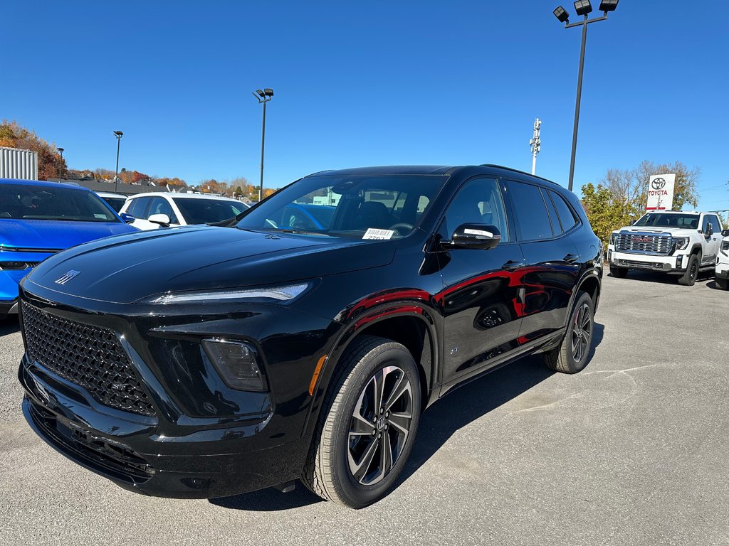 2025 Buick Enclave Sport Touring in Terrebonne, Quebec - 3 - w1024h768px