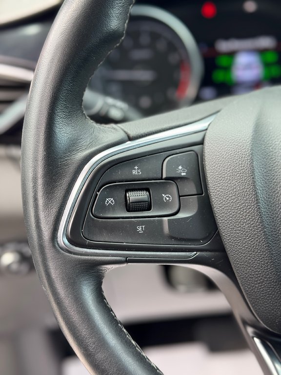 2021 Buick Encore GX Select Groupe ST AWD in Terrebonne, Quebec - 13 - w1024h768px