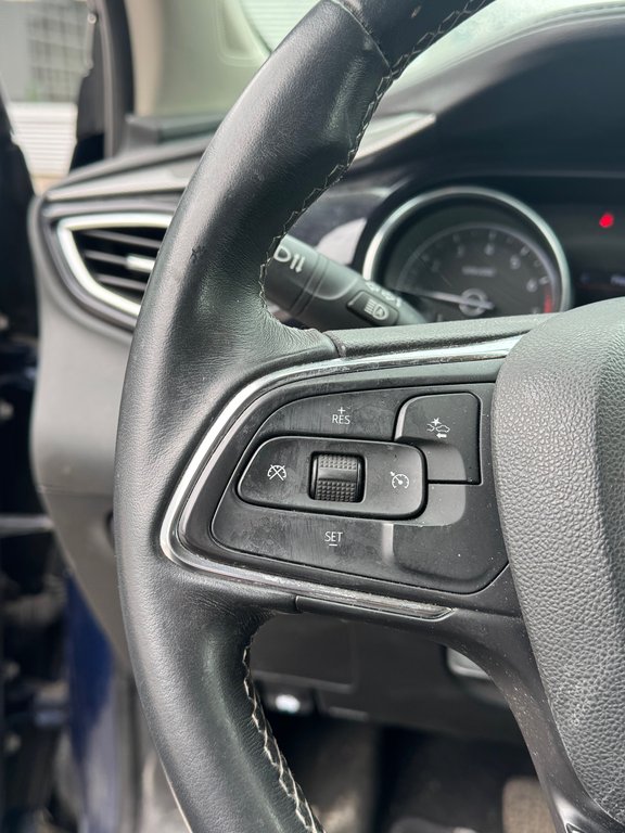 2022 Buick Encore GX Preferred AWD Bas Kilométrage in Terrebonne, Quebec - 15 - w1024h768px