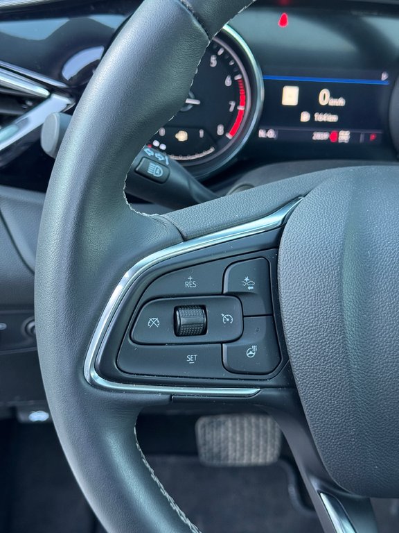 Buick Encore GX Essence Groupe ST Bas Kilométrage AWD 2023 à Terrebonne, Québec - 14 - w1024h768px