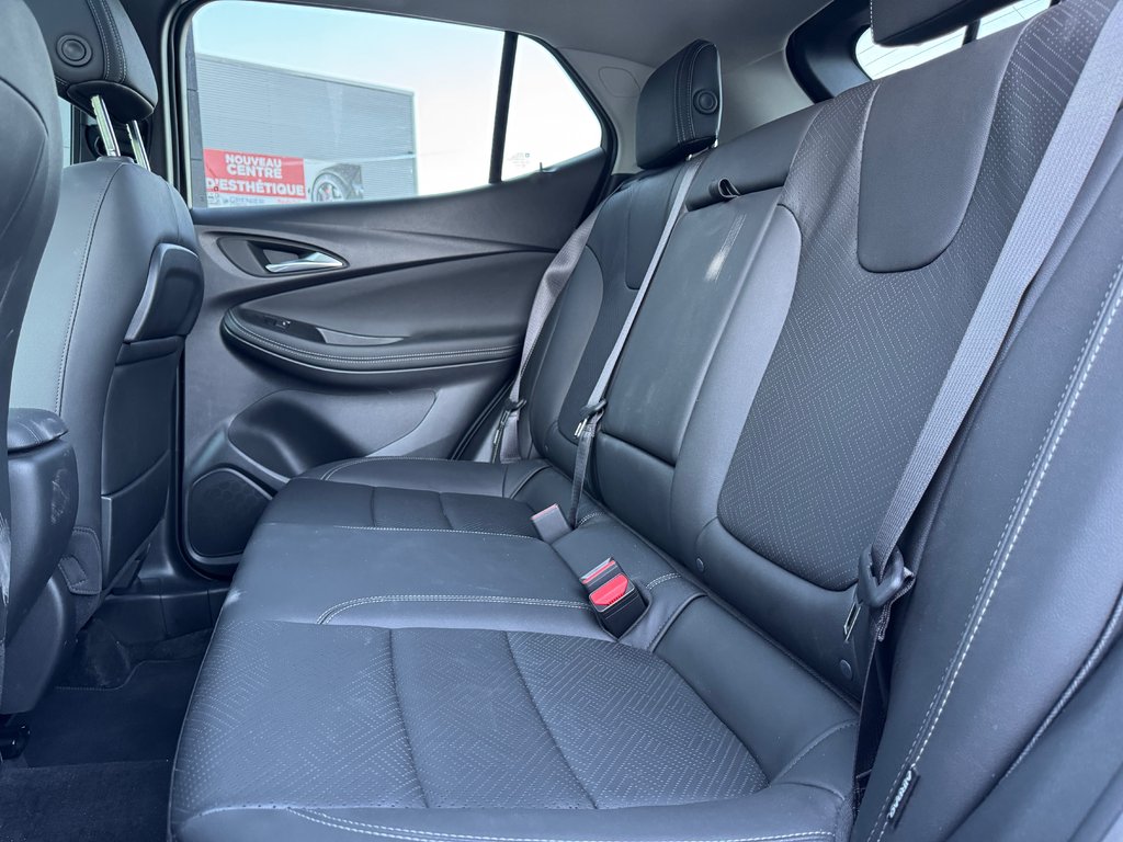 Buick Encore GX Essence Groupe ST Bas Kilométrage AWD 2023 à Terrebonne, Québec - 25 - w1024h768px
