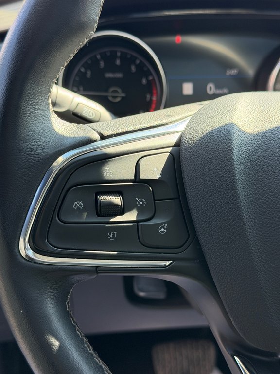 2023 Buick Encore GX Essence AWD Cuir in Terrebonne, Quebec - 14 - w1024h768px