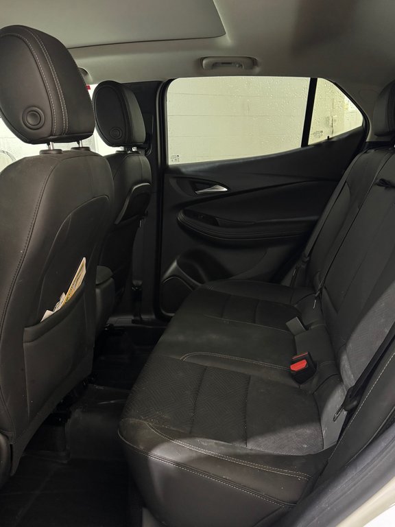 2023 Buick Encore GX Essence AWD Cuir in Terrebonne, Quebec - 10 - w1024h768px