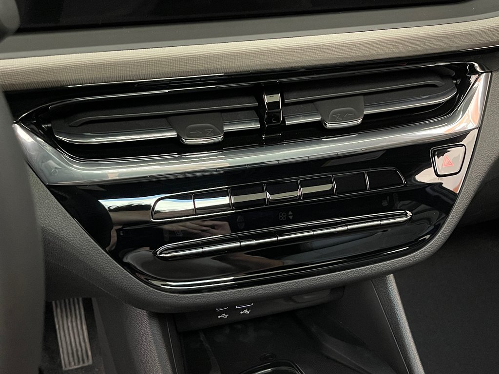 Buick Envista  2024 à Montréal, Québec - 11 - w1024h768px