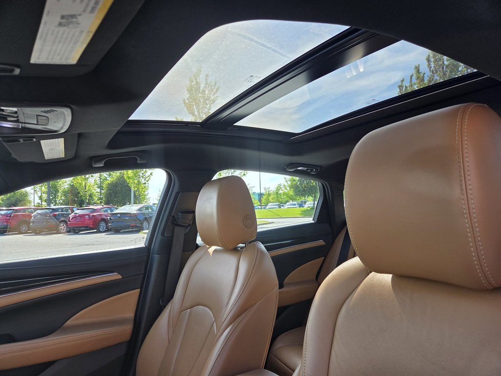 Buick LaCrosse Premium, CUIR, TOIT, HUD, NAV 2017 à Boucherville, Québec - 19 - w1024h768px