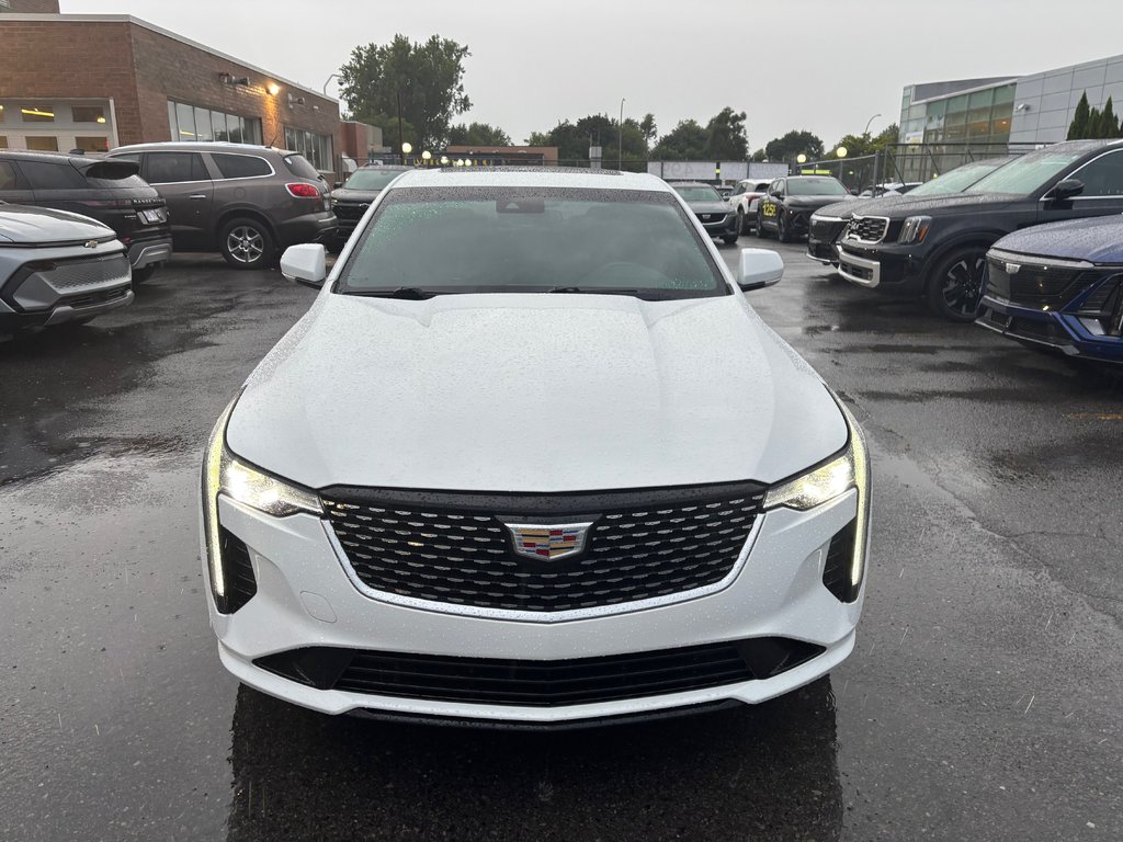 2020 Cadillac CT4 in Montreal, Quebec - 1 - w1024h768px