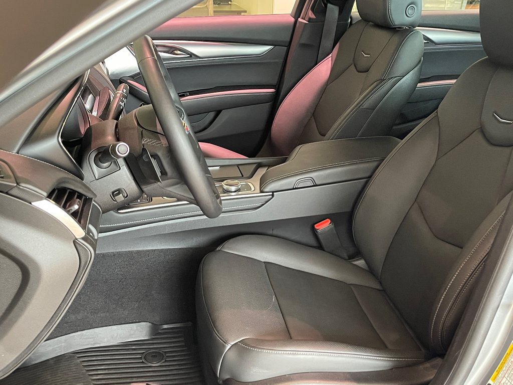 2024 Cadillac CT5 Premium Luxury in Montréal, Quebec - 9 - w1024h768px