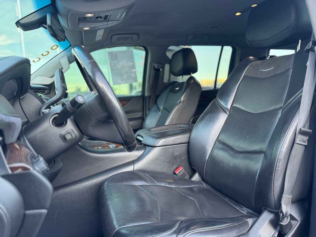 Cadillac Escalade ESV Cuir Navigation 2018 à Terrebonne, Québec - 11 - w1024h768px