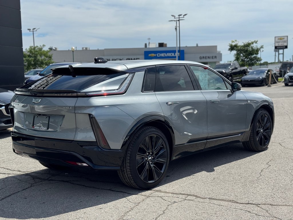 Cadillac LYRIQ Sport AWD Bas Kilométrage 2024 à Terrebonne, Québec - 6 - w1024h768px