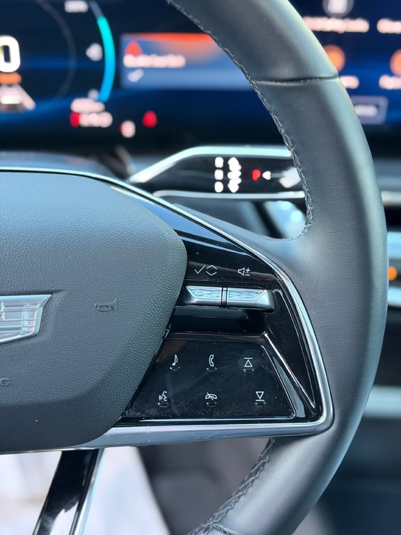 Cadillac LYRIQ Tech Toit Vitre Cuir Bas Kilométrage 2024 à Terrebonne, Québec - 14 - w1024h768px