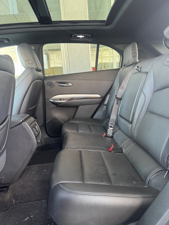 2020 Cadillac XT4 AWD Premium Luxury Bas Kilométrage in Terrebonne, Quebec - 10 - w1024h768px