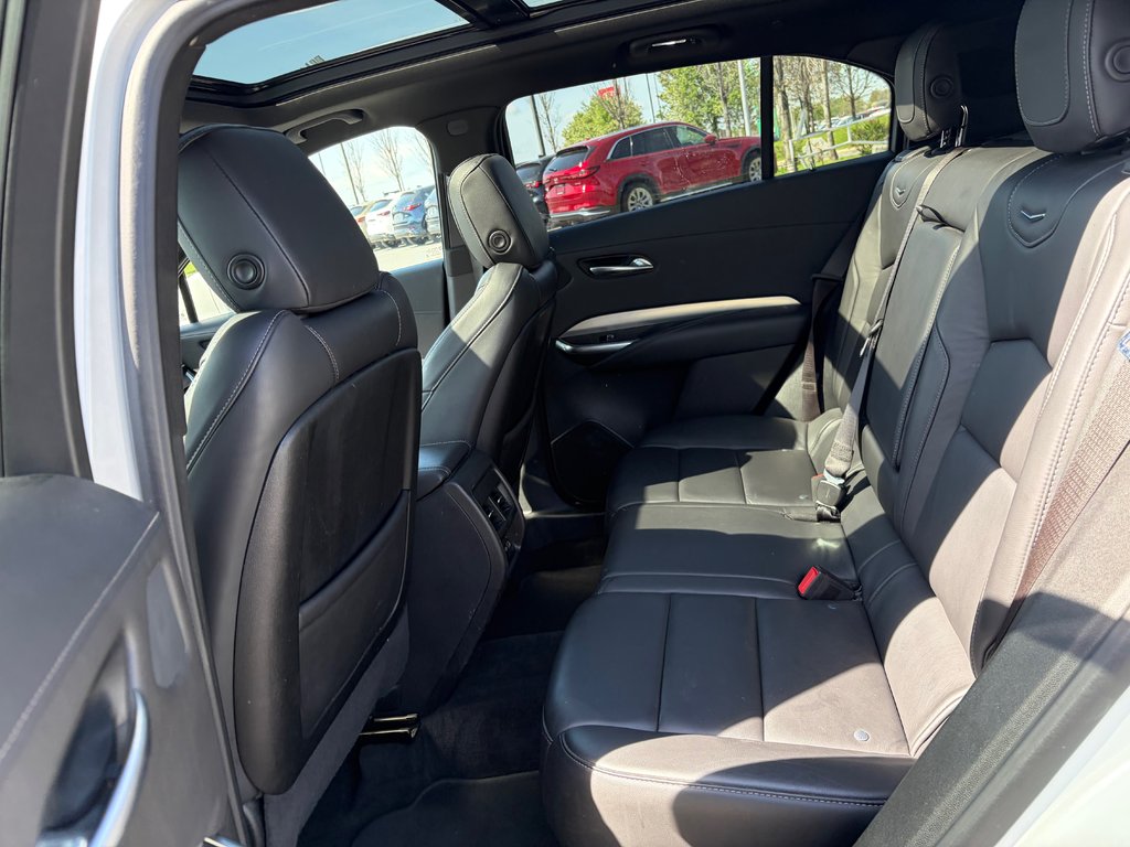 2020 Cadillac XT4 AWD PREMIUM LUXURY CUIR TOIT PANO in Boucherville, Quebec - 15 - w1024h768px