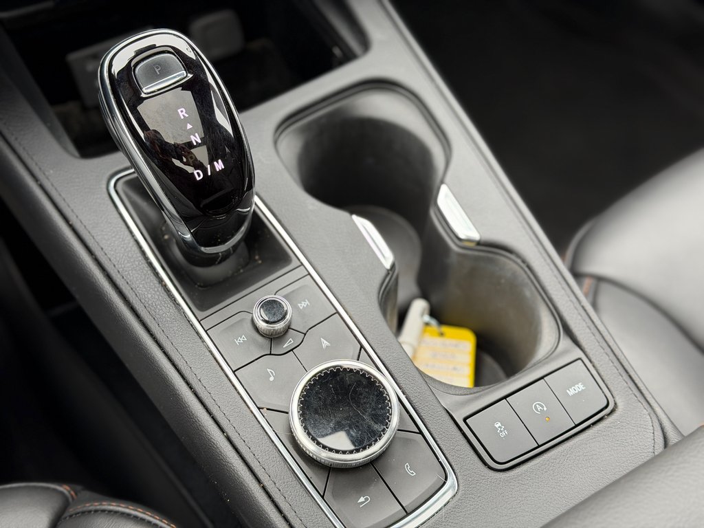 Cadillac XT4 AWD Sport Bas Kilométrage 2023 à Terrebonne, Québec - 21 - w1024h768px