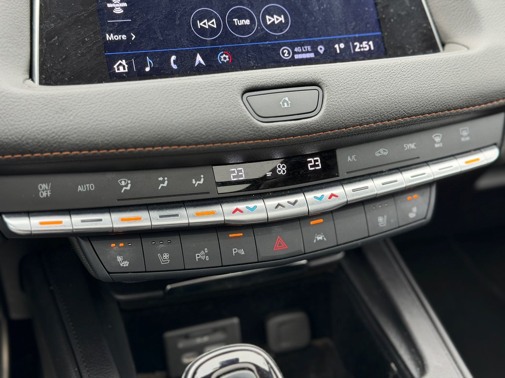 Cadillac XT4 AWD Sport Bas Kilométrage 2023 à Terrebonne, Québec - 20 - w1024h768px