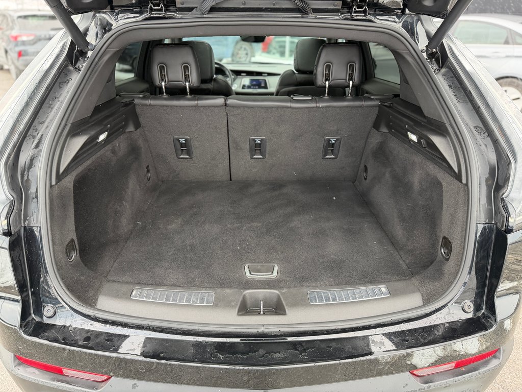 Cadillac XT4 AWD Sport Bas Kilométrage 2023 à Terrebonne, Québec - 26 - w1024h768px