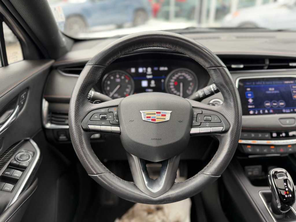 Cadillac XT4 AWD Sport Bas Kilométrage 2023 à Terrebonne, Québec - 22 - w1024h768px