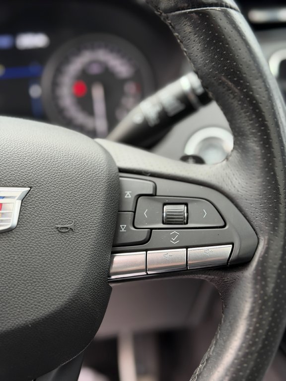 Cadillac XT4 AWD Sport Bas Kilométrage 2023 à Terrebonne, Québec - 15 - w1024h768px