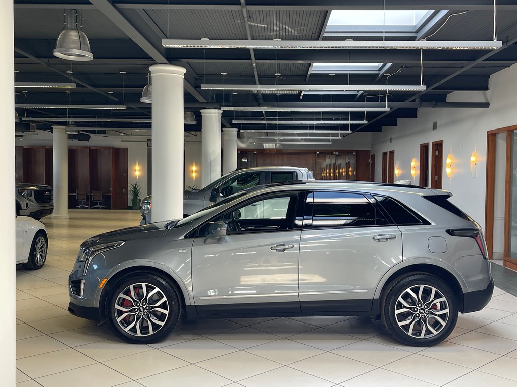 2024 Cadillac XT5 Sport in Montréal, Quebec - 3 - w1024h768px