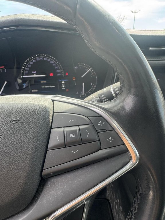 2019 Cadillac XT5 Luxury AWD Cuir Toit Panoramique in Terrebonne, Quebec - 15 - w1024h768px