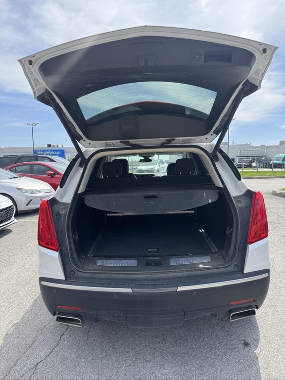 2019 Cadillac XT5 Luxury AWD Cuir Toit Panoramique in Terrebonne, Quebec - 18 - w1024h768px
