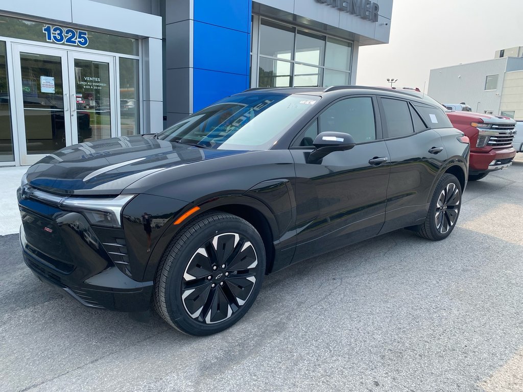 Chevrolet Blazer EV RS 2024 à Terrebonne, Québec - 3 - w1024h768px