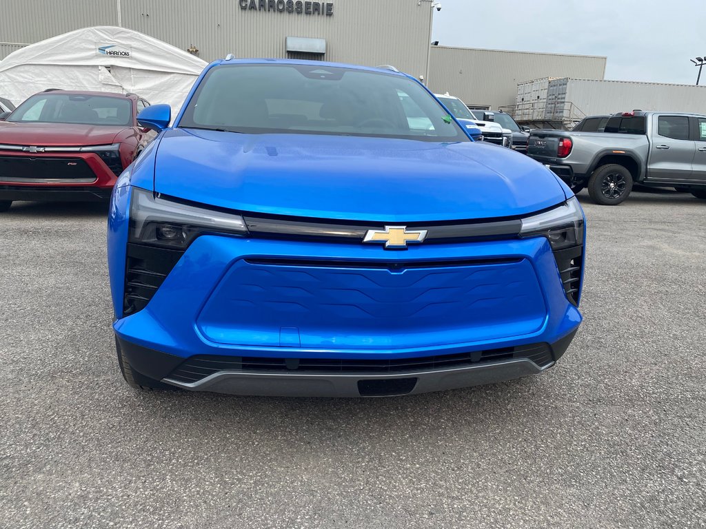 Chevrolet Blazer EV 2LT 2024 à Terrebonne, Québec - 2 - w1024h768px