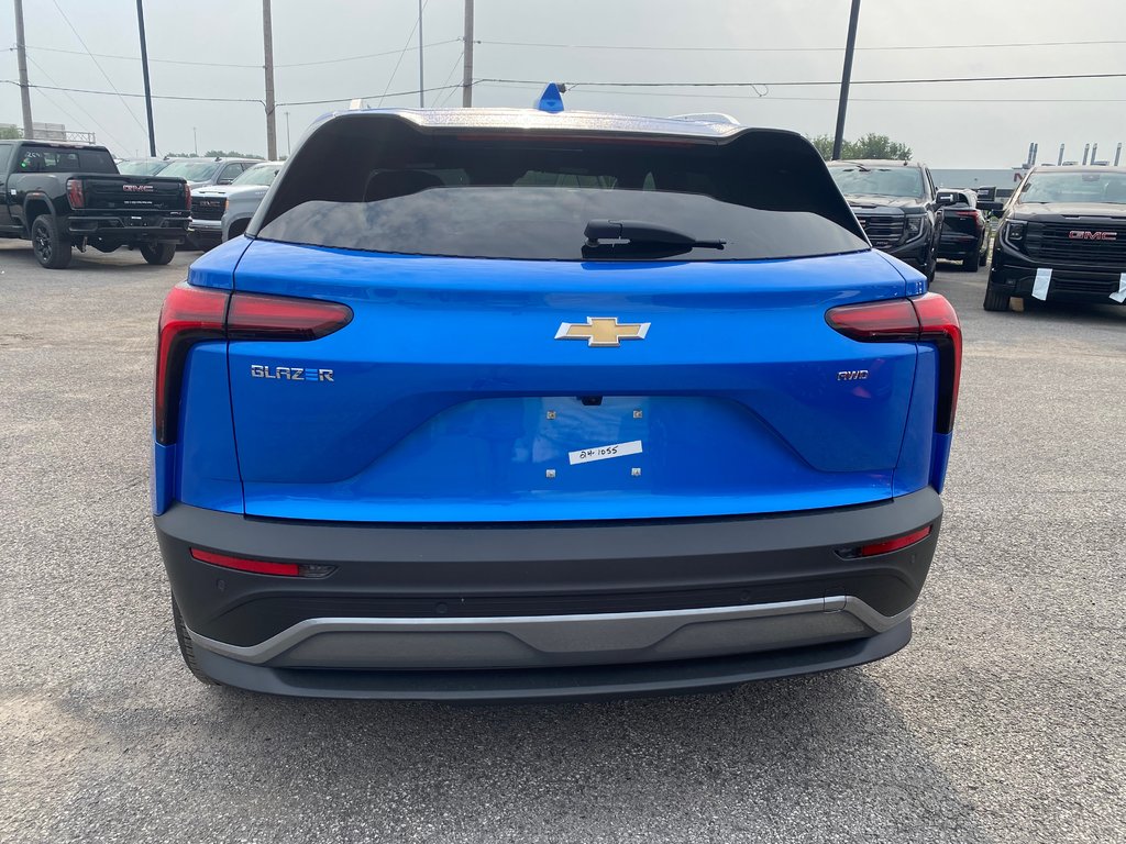 Chevrolet Blazer EV 2LT 2024 à Terrebonne, Québec - 5 - w1024h768px