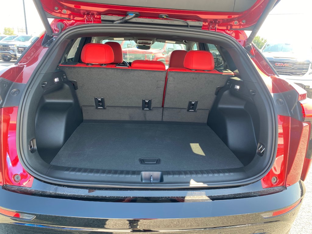 2024 Chevrolet Blazer EV RS in Terrebonne, Quebec - 28 - w1024h768px