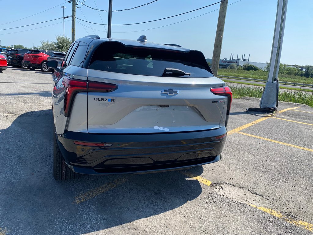 Chevrolet Blazer EV RS 2024 à Terrebonne, Québec - 6 - w1024h768px