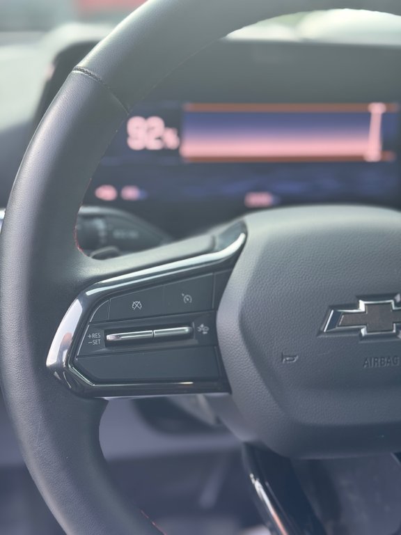 2024 Chevrolet Blazer EV AWD RS Cuir in Terrebonne, Quebec - 12 - w1024h768px