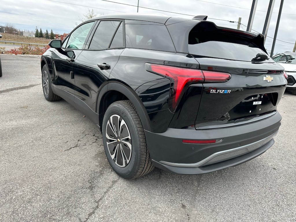 2025 Chevrolet Blazer EV LT in Terrebonne, Quebec - 5 - w1024h768px