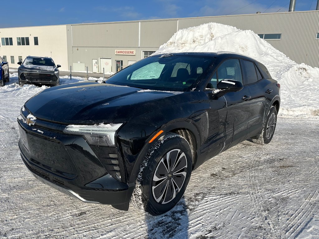 Chevrolet Blazer EV LT 2025 à Terrebonne, Québec - 3 - w1024h768px