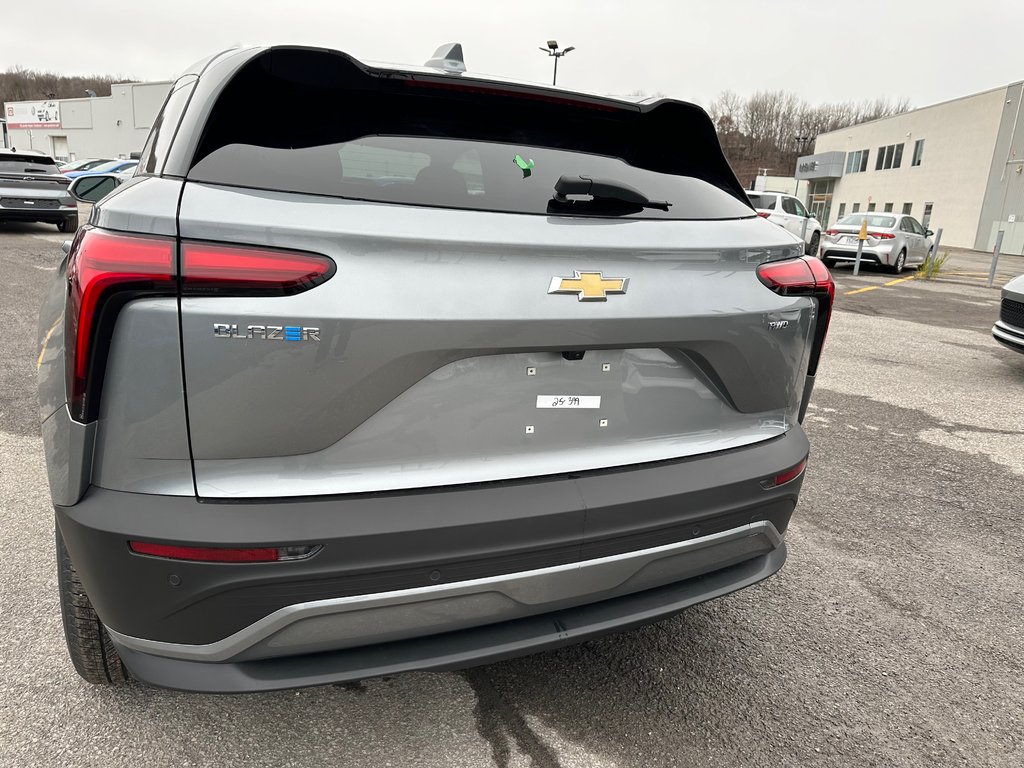 Chevrolet Blazer EV LT 2025 à Terrebonne, Québec - 6 - w1024h768px