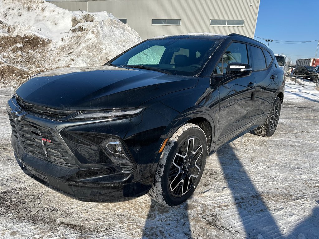 Chevrolet Blazer RS 2025 à Terrebonne, Québec - 3 - w1024h768px