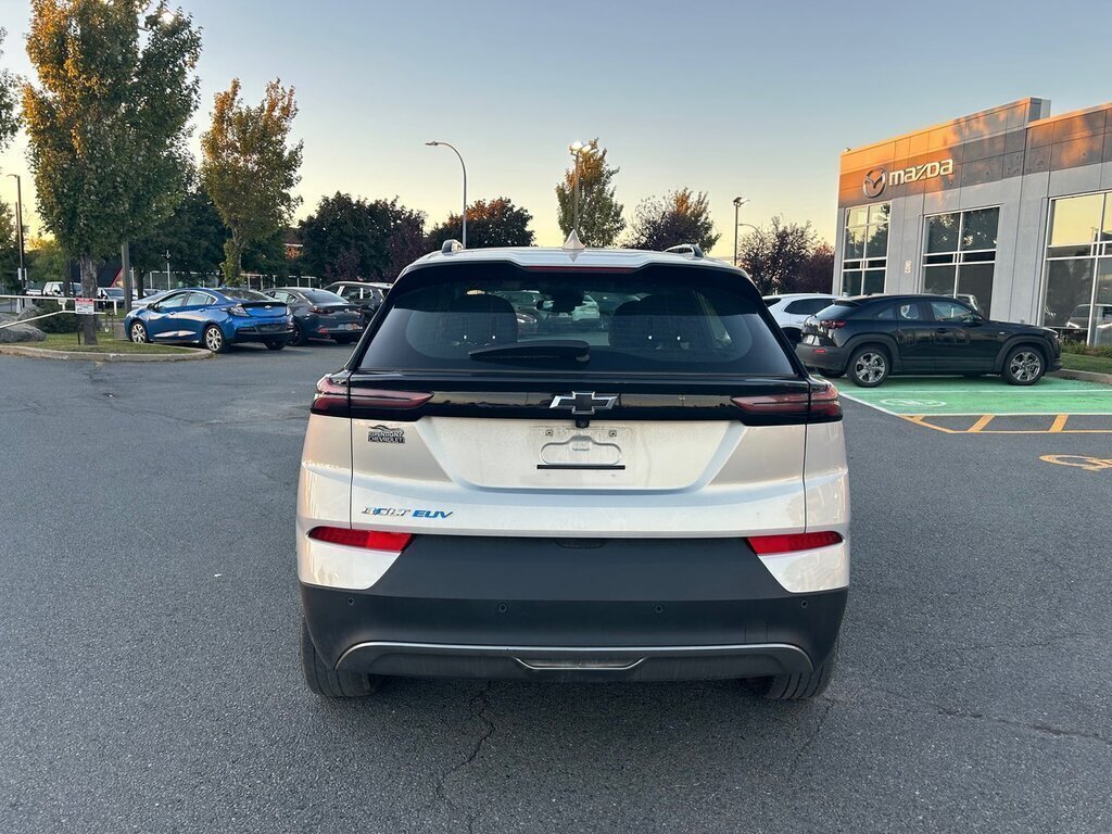 2022 Chevrolet BOLT EUV LT, GARANTIE, AUBAINE in Boucherville, Quebec - 22 - w1024h768px