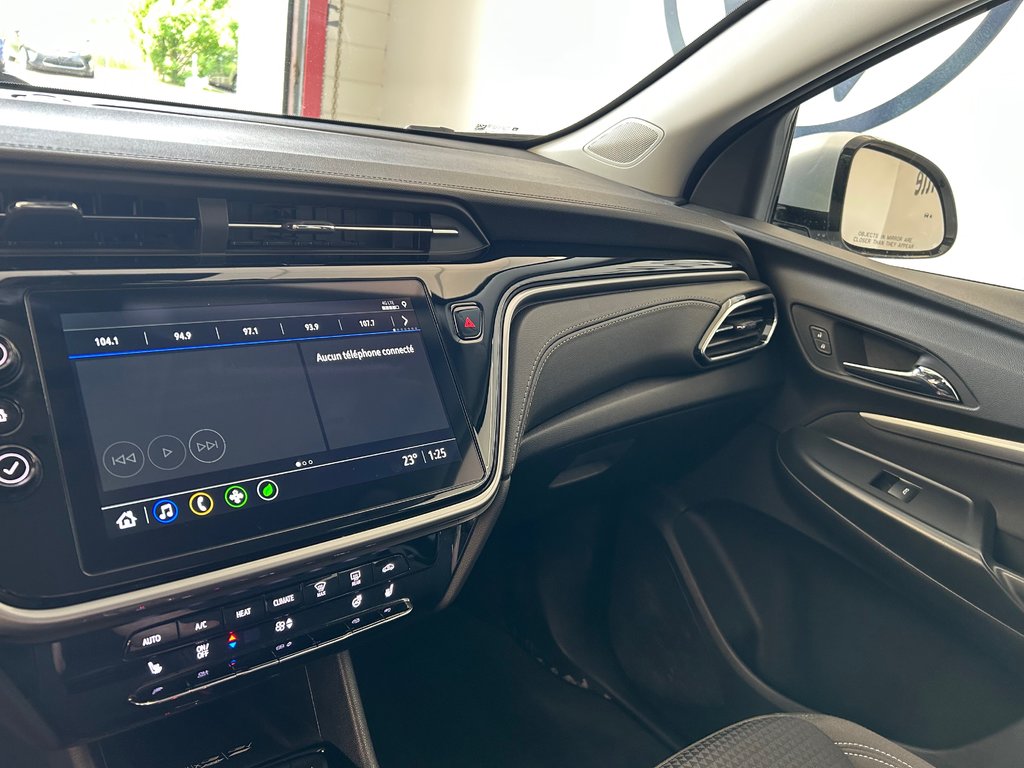 2023 Chevrolet BOLT EUV LT in Boucherville, Quebec - 28 - w1024h768px