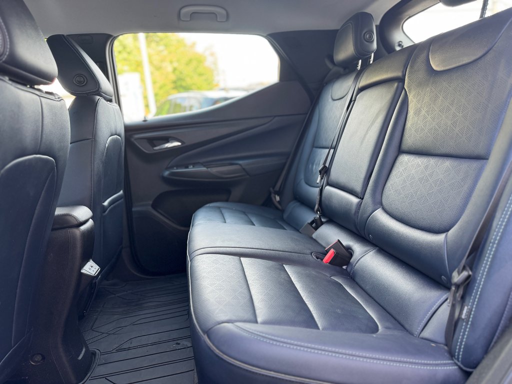 2023 Chevrolet BOLT EUV Premier Cuir Bas Kilométrage in Terrebonne, Quebec - 24 - w1024h768px