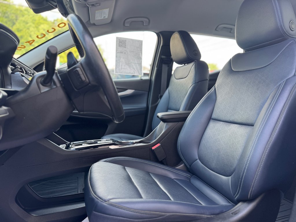 2023 Chevrolet BOLT EUV Premier Cuir Bas Kilométrage in Terrebonne, Quebec - 10 - w1024h768px