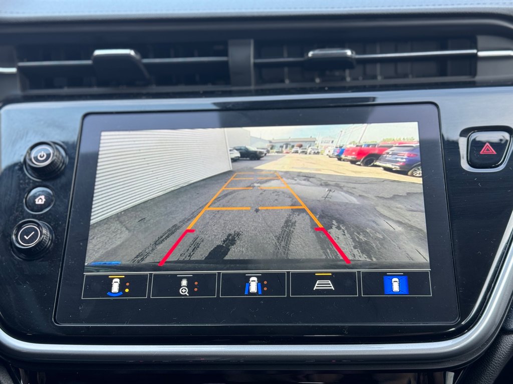 2023 Chevrolet BOLT EUV Premier Cuir Bas Kilométrage in Terrebonne, Quebec - 17 - w1024h768px