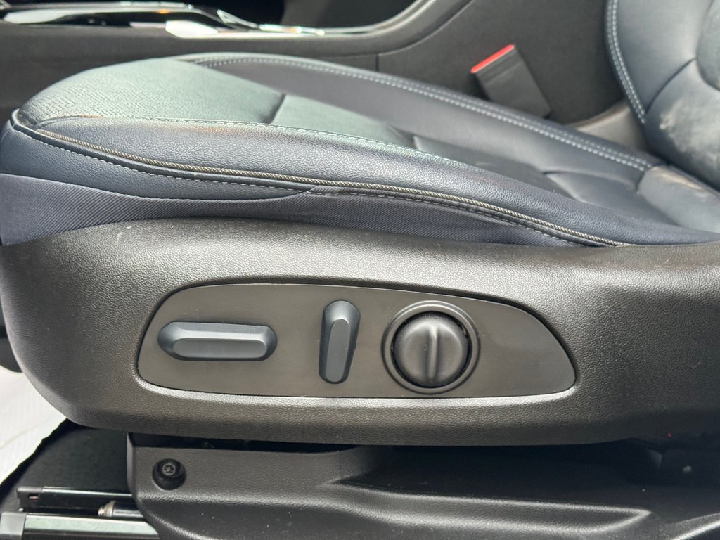 Chevrolet Bolt EUV Premier Cuir Navigation 2023 à Terrebonne, Québec - 8 - w1024h768px