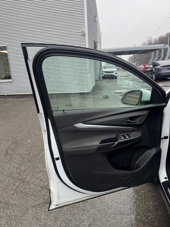 Chevrolet Bolt EUV LT Caméra De Recul Bluetooth 2023 à Terrebonne, Québec - 8 - w1024h768px