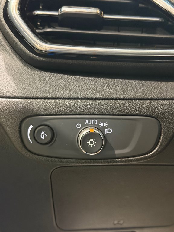 2023 Chevrolet Bolt EUV LT Caméra De Recul Démarreur a Distance in Terrebonne, Quebec - 11 - w1024h768px