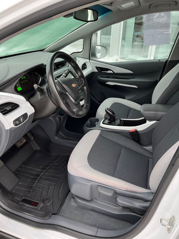 2021 Chevrolet Bolt EV LT, BAS KM, GRANDE AUTONOMIE in Boucherville, Quebec - 11 - w1024h768px