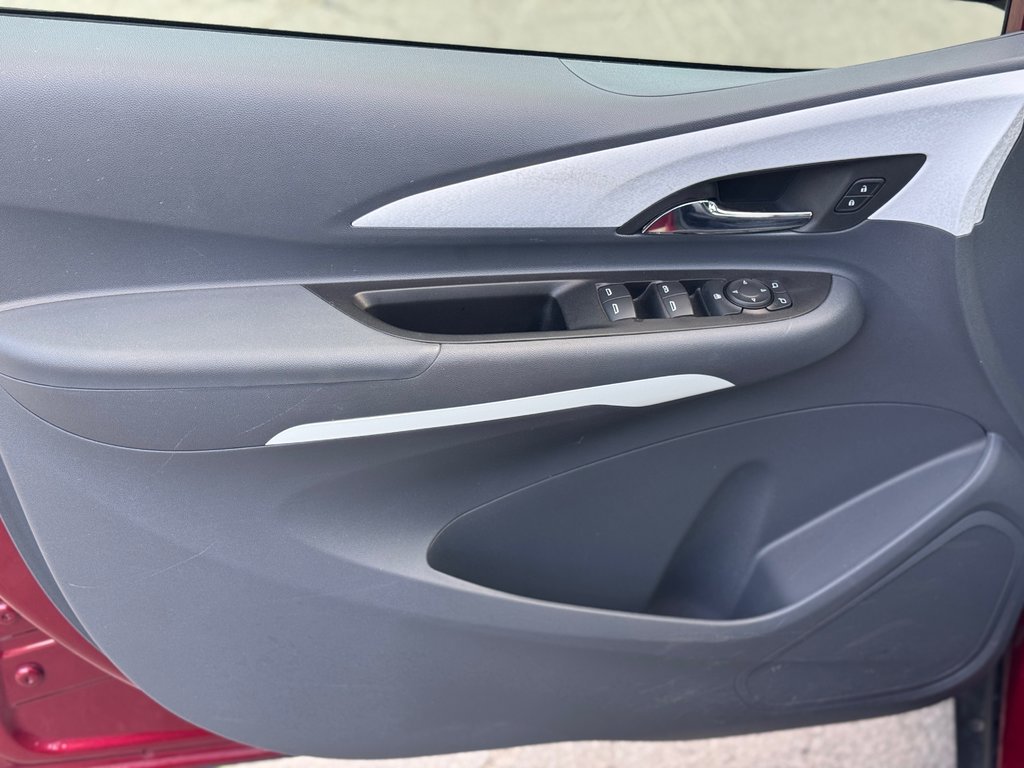 Chevrolet Bolt EV LT Caméra De Recul 2021 à Terrebonne, Québec - 8 - w1024h768px