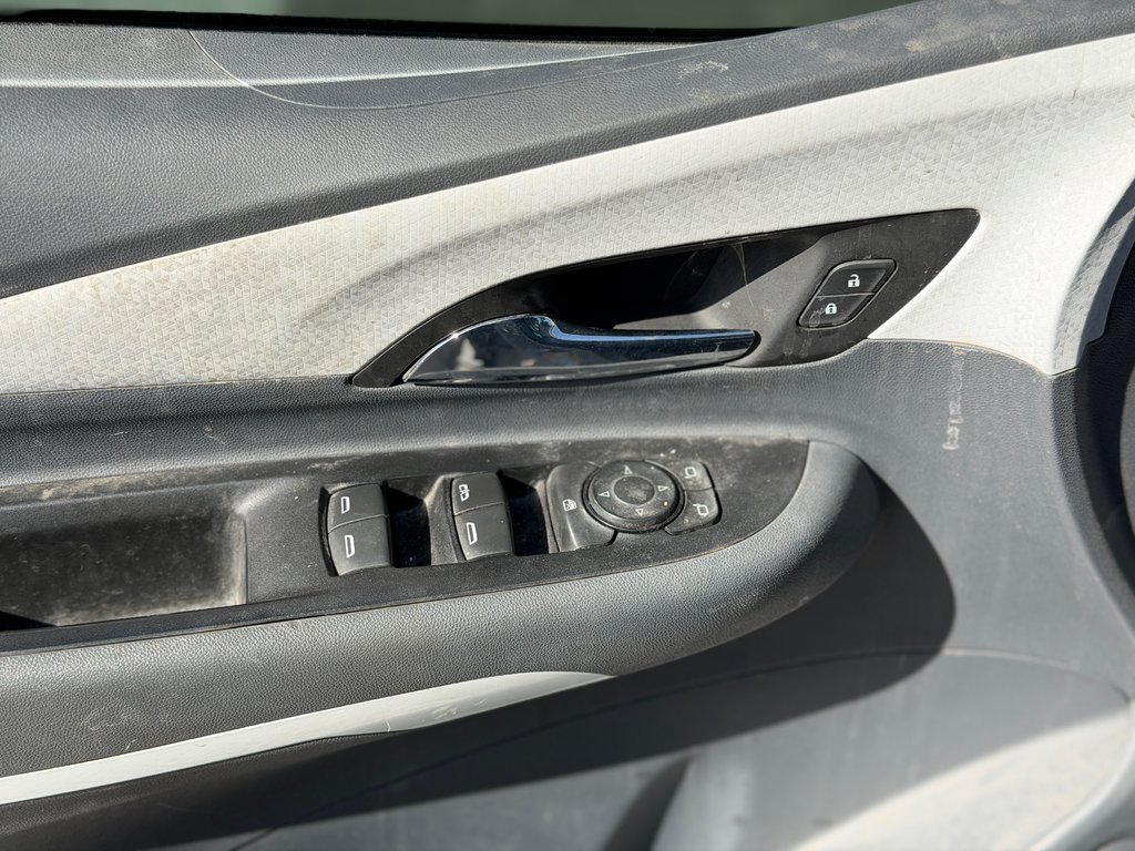 Chevrolet Bolt EV Premier Cuir Bose 2021 à Terrebonne, Québec - 8 - w1024h768px
