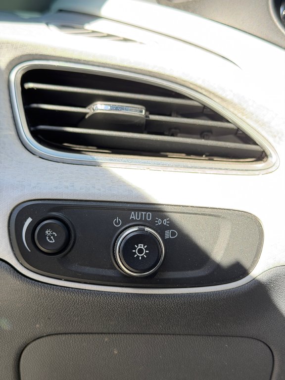 Chevrolet Bolt EV Premier Cuir Bose 2021 à Terrebonne, Québec - 11 - w1024h768px